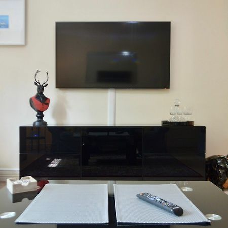 Gorgeous 2 Bedroom Apartment in Converted Church EDI Exterior foto